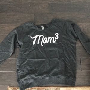 Women’s light weight sweater